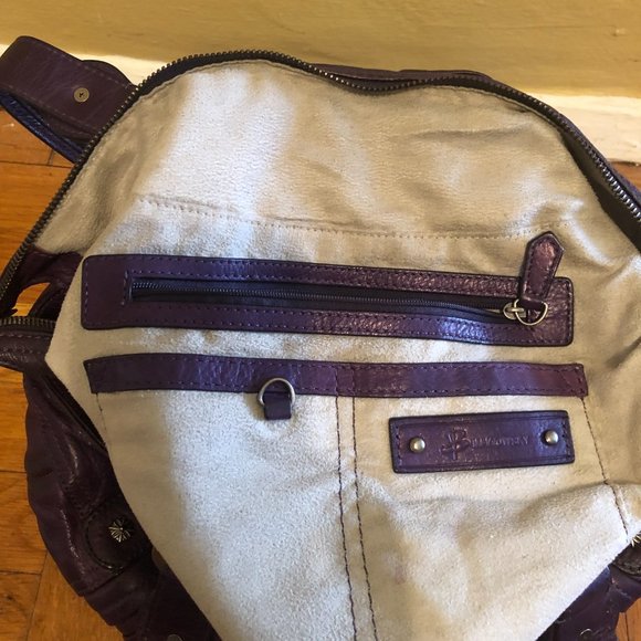 B Makowsky soft purple (eggplant) leather shoulder bag - Picture 8 of 8